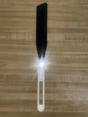 Vintage MCM Black Blade White Handle Serving Knife - Bonny USA